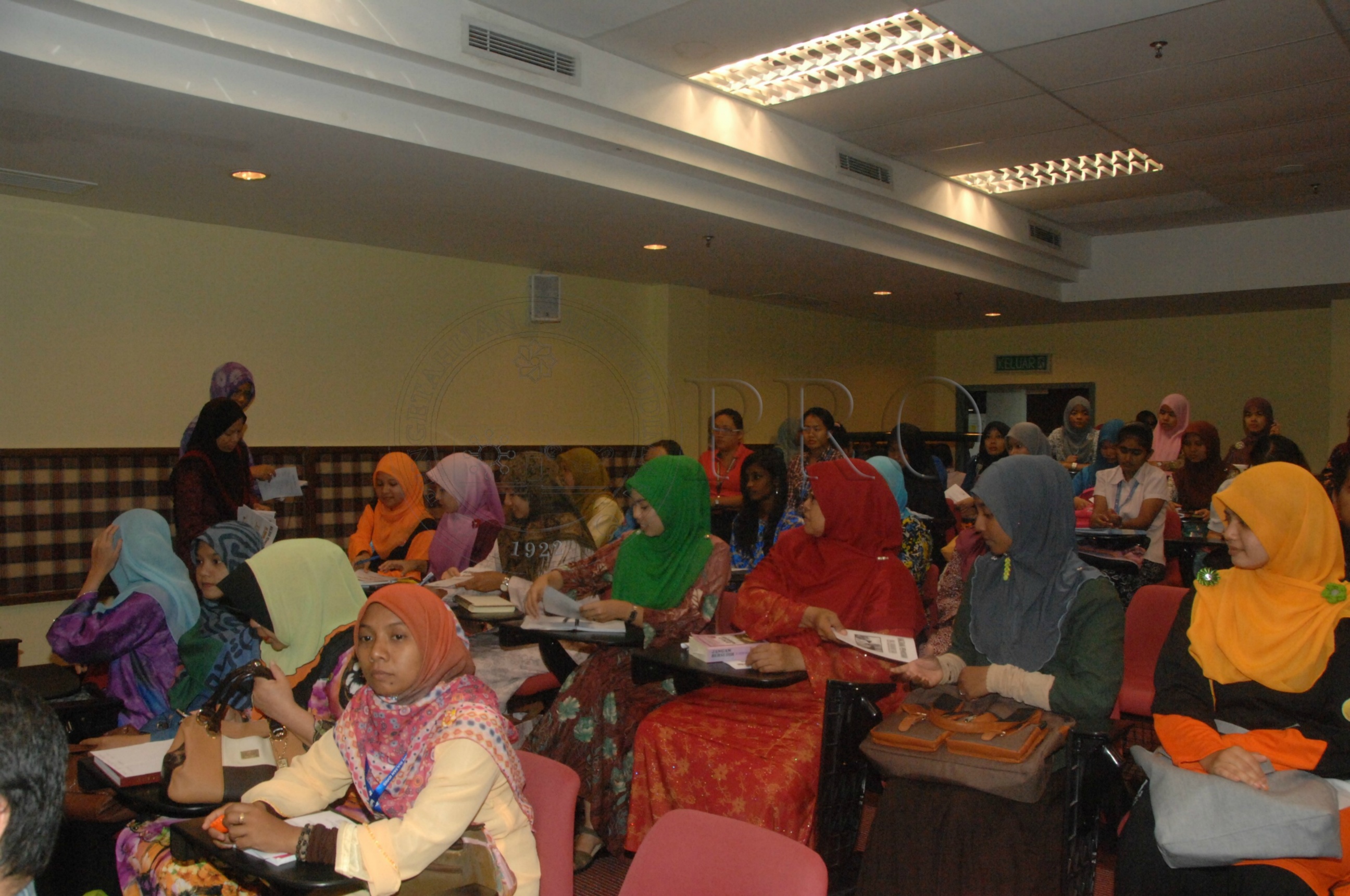 PRO 14 34 WACANA FBA 0015